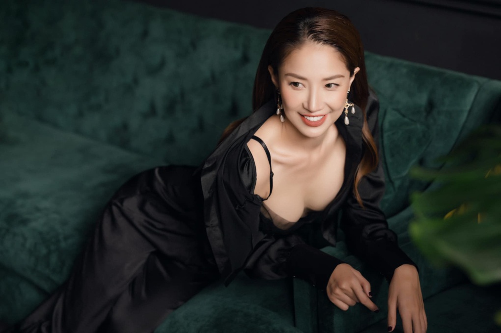 Nàng dâu xinh đẹp của Lật mặt 7: Gốc Hà Nội lại phải học nói giọng Hà Nội - 7 Nàng dâu xinh đẹp của Lật mặt 7: Gốc Hà Nội lại phải học nói giọng Hà Nội - 7