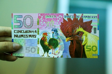 "Săn" tiền in hình con gà, số seri đẹp dịp Tết Đinh Dậu