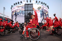 Paralympic Paris 2024 chính thức khai mạc, Việt Nam có 7 VĐV tranh tài