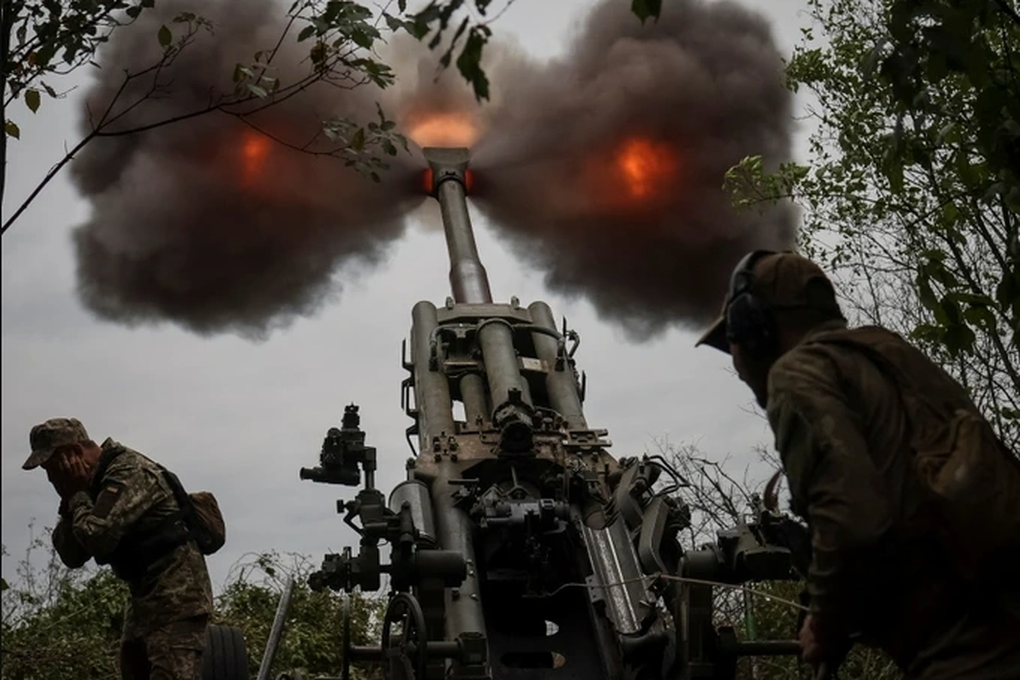 UAV sát thủ Nga tập kích, đánh nổ lựu pháo Mỹ ở Ukraine - 2 UAV sát thủ Nga tập kích, đánh nổ lựu pháo Mỹ ở Ukraine - 2