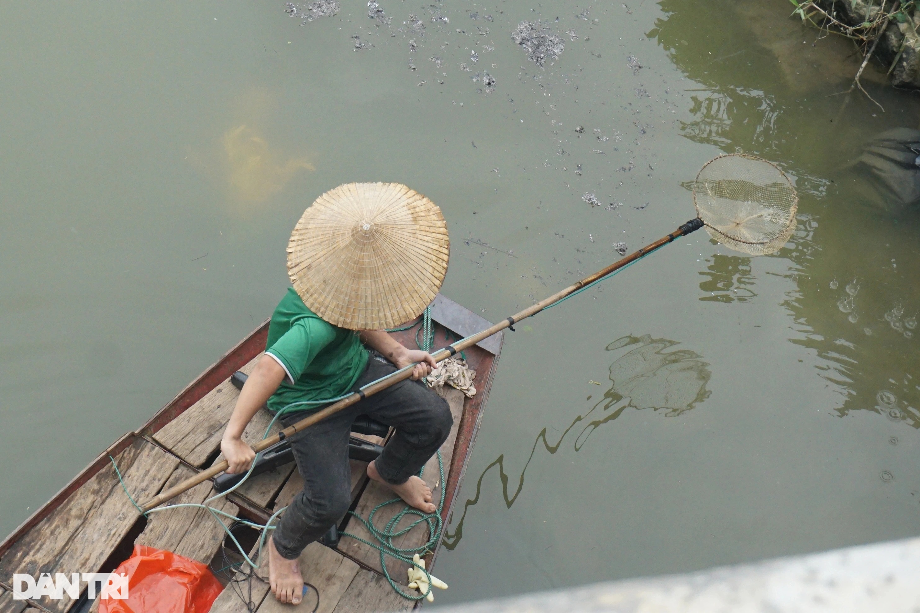 Phương tiện ông Táo chưa kịp về trời đã rơi vào lưới bát quái, kích điện - 10 Phương tiện ông Táo chưa kịp về trời đã rơi vào lưới bát quái, kích điện - 10