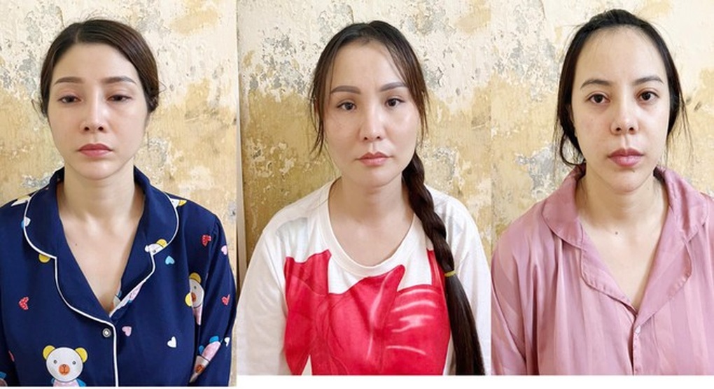 3 cô gái phê ma túy tại quán bar LUXX - 1