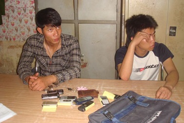 Bắt hai sĩ tử “dỏm” vào ký túc xá trộm đồ