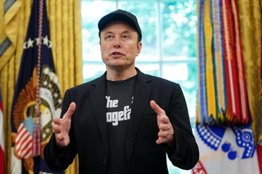 Tỷ phú Elon Musk kêu gọi lập đảng mới ở Mỹ