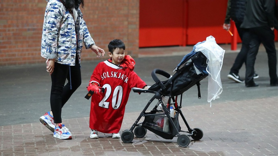 Những khoảnh khắc ấn tượng nhất Premier League 2019/20 - 12 Những khoảnh khắc ấn tượng nhất Premier League 2019/20 - 12