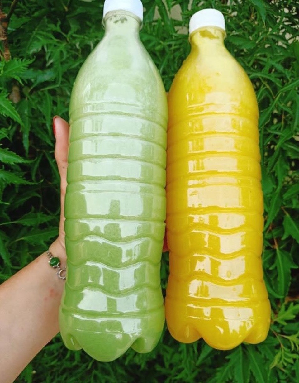 Nước ép hoa quả giá rẻ tràn chợ, mua cả lít vừa uống vừa lo - 2 Nước ép hoa quả giá rẻ tràn chợ, mua cả lít vừa uống vừa lo - 2