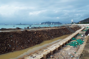 Thêm dự án “khủng” lấp danh thắng quốc gia Vịnh Nha Trang?
