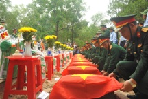 Phát hiện 4 hài cốt liệt sỹ cùng di vật khi đào móng làm nhà