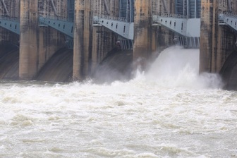 Hồ thủy điện lớn nhất miền Nam tăng mức xả lũ từ sáng 9/12