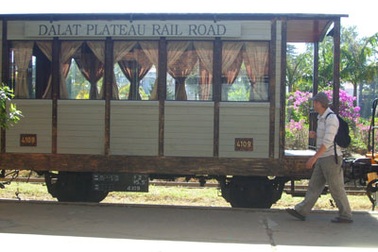 Khôi phục đoàn tàu chạy như thời Pháp thuộc