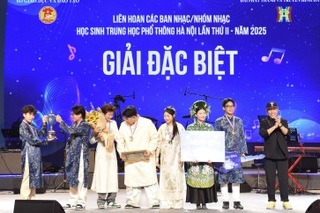 Chân dung "trai xinh gái đẹp" làm bùng nổ sân khấu âm nhạc học sinh thủ đô - 5