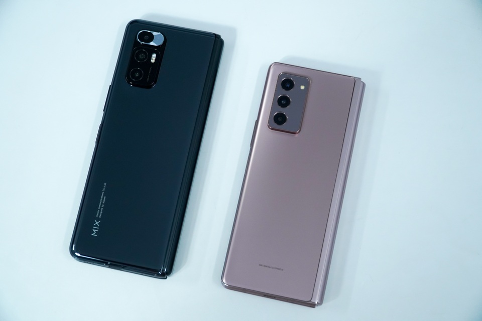 So sánh hàng khủng Xiaomi Mi Mix Fold với Samsung Galaxy Z Fold2 - 4 So sánh hàng khủng Xiaomi Mi Mix Fold với Samsung Galaxy Z Fold2 - 4