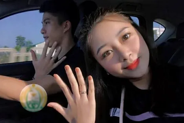 Rộ tin cầu thủ Văn Đức sắp cưới vợ cuối năm nay?