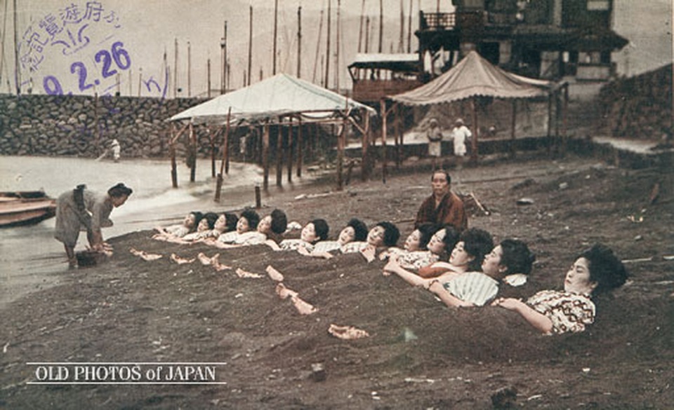 Những hình ảnh cực độc về onsen Nhật Bản xưa - 2