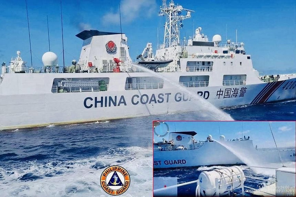 Philippines cáo buộc hải cảnh Trung Quốc chặn đầu, xịt vòi rồng tàu tiếp tế - 1 Philippines cáo buộc hải cảnh Trung Quốc chặn đầu, xịt vòi rồng tàu tiếp tế - 1
