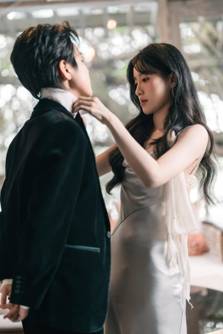 Vũ Cát Tường bên vũ công xinh đẹp: Cưng chiều bạn đời, cởi mở đời tư - 5