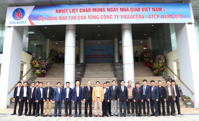 Trường Cao đẳng Viglacera ra mắt 4 khoa chuyên ngành vật liệu xây dựng - Ảnh 1.