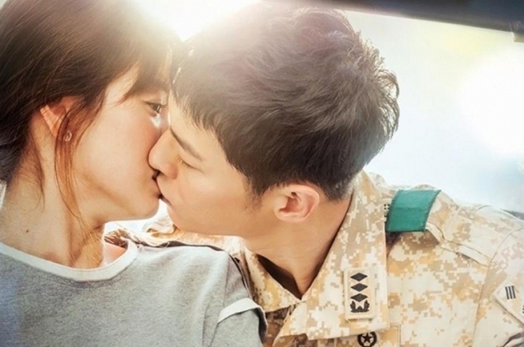 Tranh cãi việc chiếu cảnh hôn của Song Joong Ki và Song Hye Kyo - 2 Tranh cãi việc chiếu cảnh hôn của Song Joong Ki và Song Hye Kyo - 2