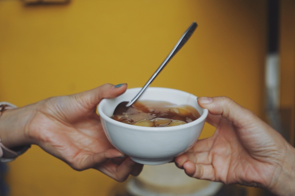Chè sắn nóng - món ăn giản dị ấm lòng ngày đông giá lạnh - 8 Chè sắn nóng - món ăn giản dị ấm lòng ngày đông giá lạnh - 8