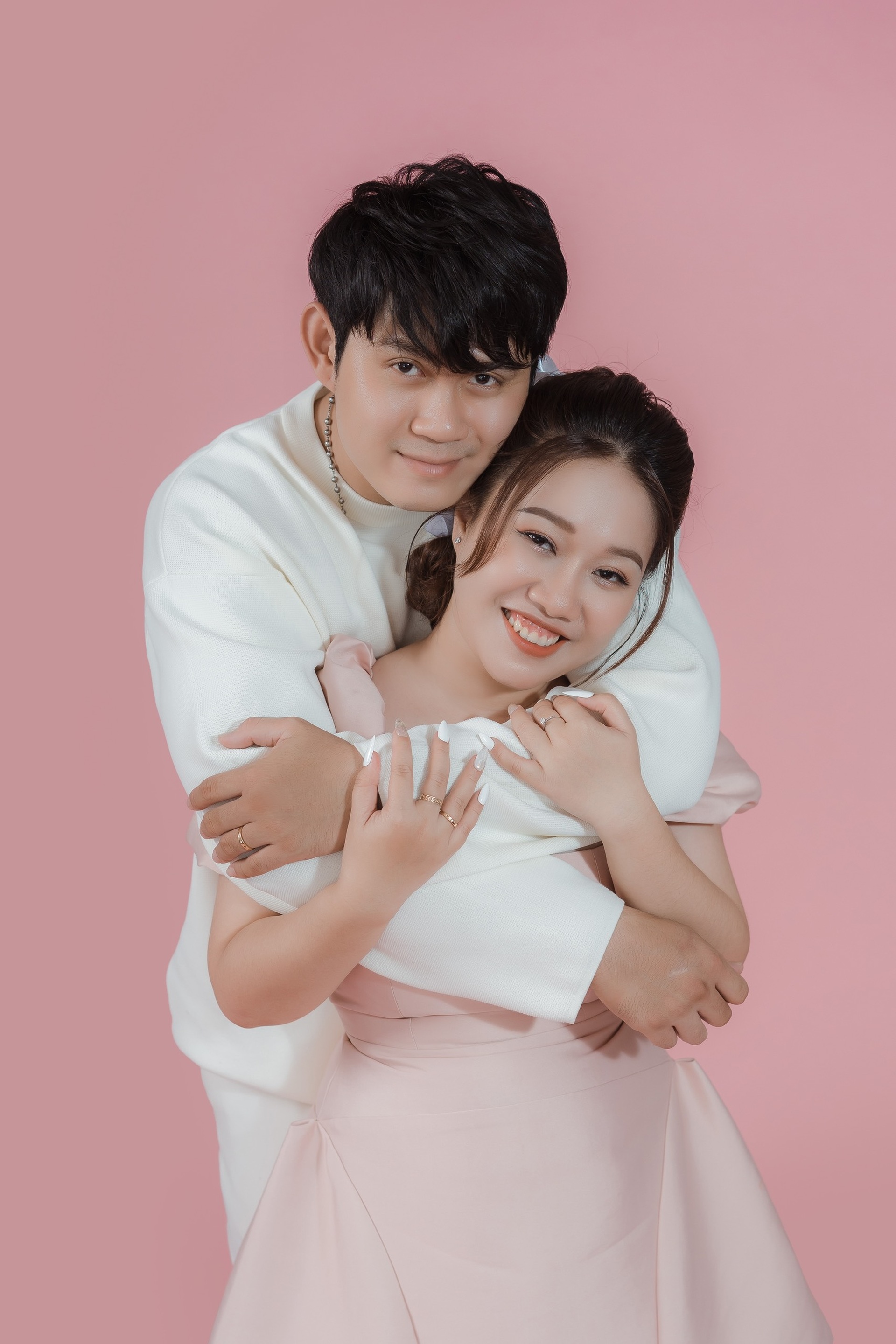 Yêu xa chưa một lần gặp mặt chàng Việt kiều viết đơn nằng nặc xin cưới vợ - 2 Yêu xa chưa một lần gặp mặt chàng Việt kiều viết đơn nằng nặc xin cưới vợ - 2