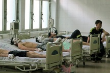 Vụ cháy cây xăng: Nhiều lính cứu hỏa bị thương