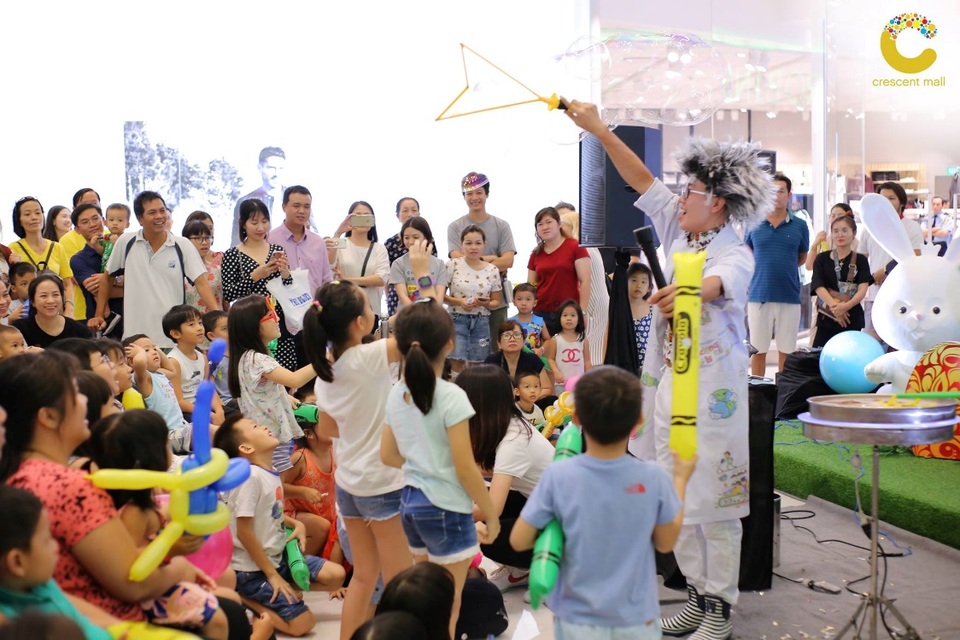 Sân golf cho bé tại Crescent Mall mừng lễ hội Phục Sinh - 4 Sân golf cho bé tại Crescent Mall mừng lễ hội Phục Sinh - 4