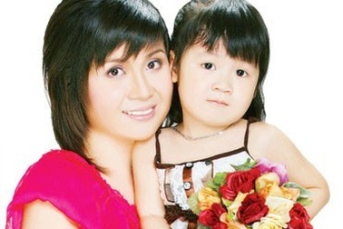 Lưu Thiên Hương làm giám khảo “Khoảnh khắc hồng”