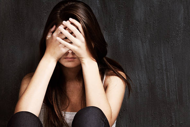 "Tiểu tam" liên tục tấn công, thách thức tôi