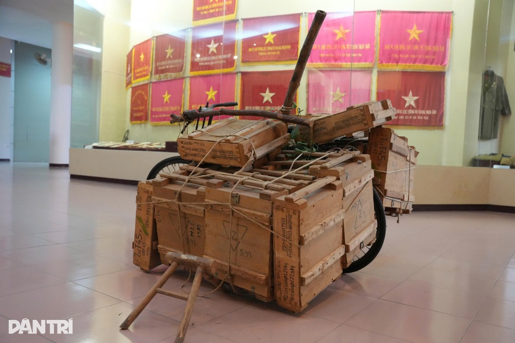 How the Vietnamese turned bicycles into the logistical backbone of the Dien Bien Phu battle - 9 Cách người Việt biến xe đạp thành xương sống hậu cần trận Điện Biên Phủ - 9