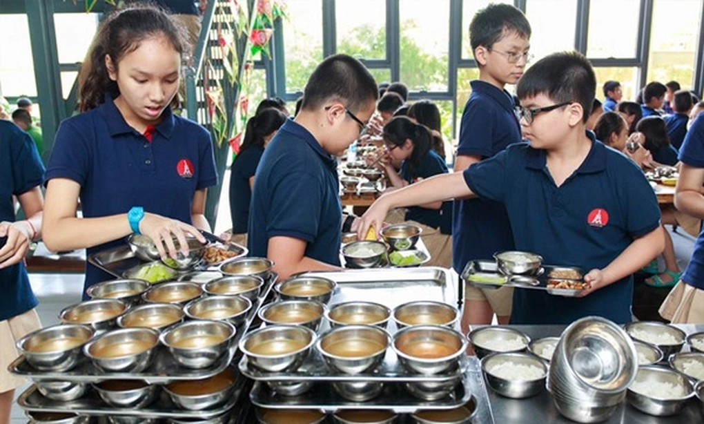 Phụ huynh muốn lập tổ kiểm tra, đột xuất ghé thăm bếp ăn bán trú - 3 Phụ huynh muốn lập tổ kiểm tra, đột xuất ghé thăm bếp ăn bán trú - 3
