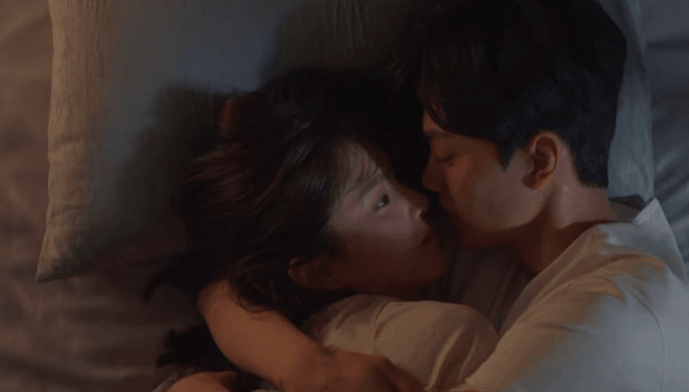 Ngập tràn cảnh ân ái, bộ phim 19+ Nevertheless vẫn khó giữ khán giả - 3 Ngập tràn cảnh ân ái, bộ phim 19+ Nevertheless vẫn khó giữ khán giả - 3