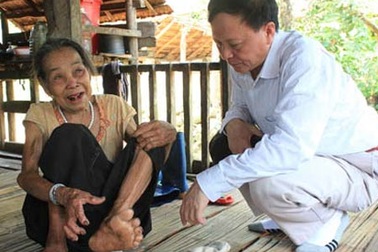 Đoàn đến đoàn về, bệnh “lạ” vẫn tăng