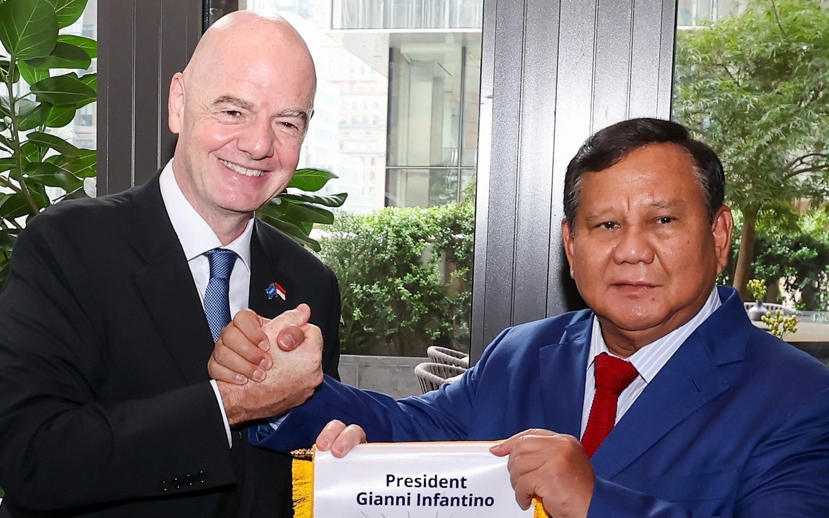 Chủ tịch FIFA: “Bóng đá Indonesia tiến bộ nhanh nhất thế giới” - 1
