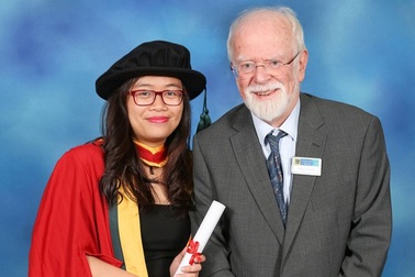 Nữ tiến sĩ từng từ chối 2 học bổng quốc tế để dạy văn quê nhà