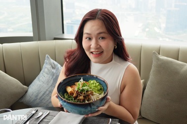 Tô bún thịt nướng giá gần nửa triệu đồng ở TPHCM: Đáng thử hay quá đắt?