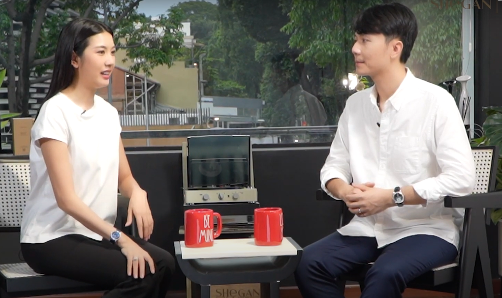 Á hậu Thúy Vân: Lấy chồng hơn 10 tuổi, tôi luôn được làm... em bé - 1 Á hậu Thúy Vân: Lấy chồng hơn 10 tuổi, tôi luôn được làm... em bé - 1