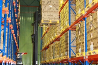 Vì sao mua sữa phân phối chính hãng yên tâm hơn?