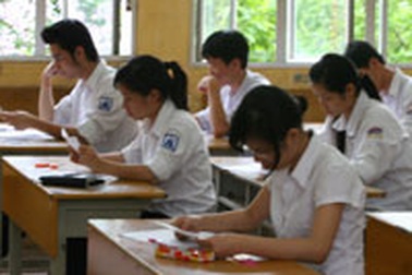 Tiết tấu “kỳ lạ” của ngày đầu tiên 