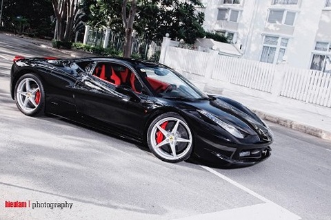 Chiêm ngưỡng Ferrari 458 Italia tại Việt Nam