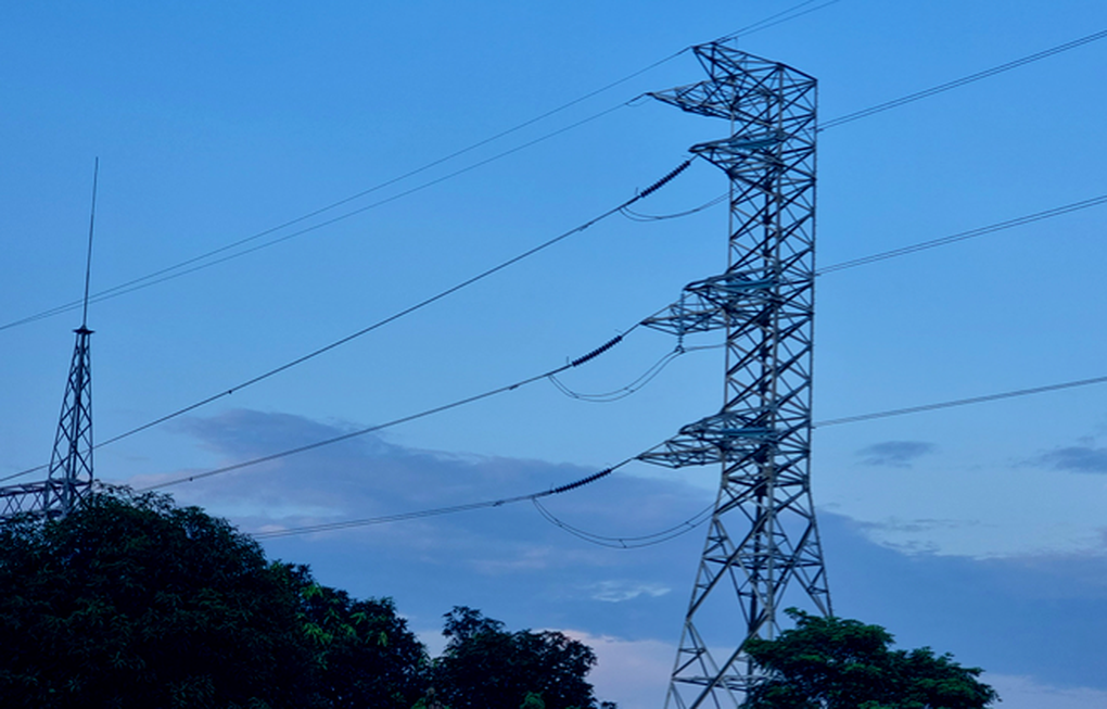 EVNNPT đóng điện đường dây 220kV Lào Cai - Bảo Thắng - 1 EVNNPT đóng điện đường dây 220kV Lào Cai - Bảo Thắng - 1