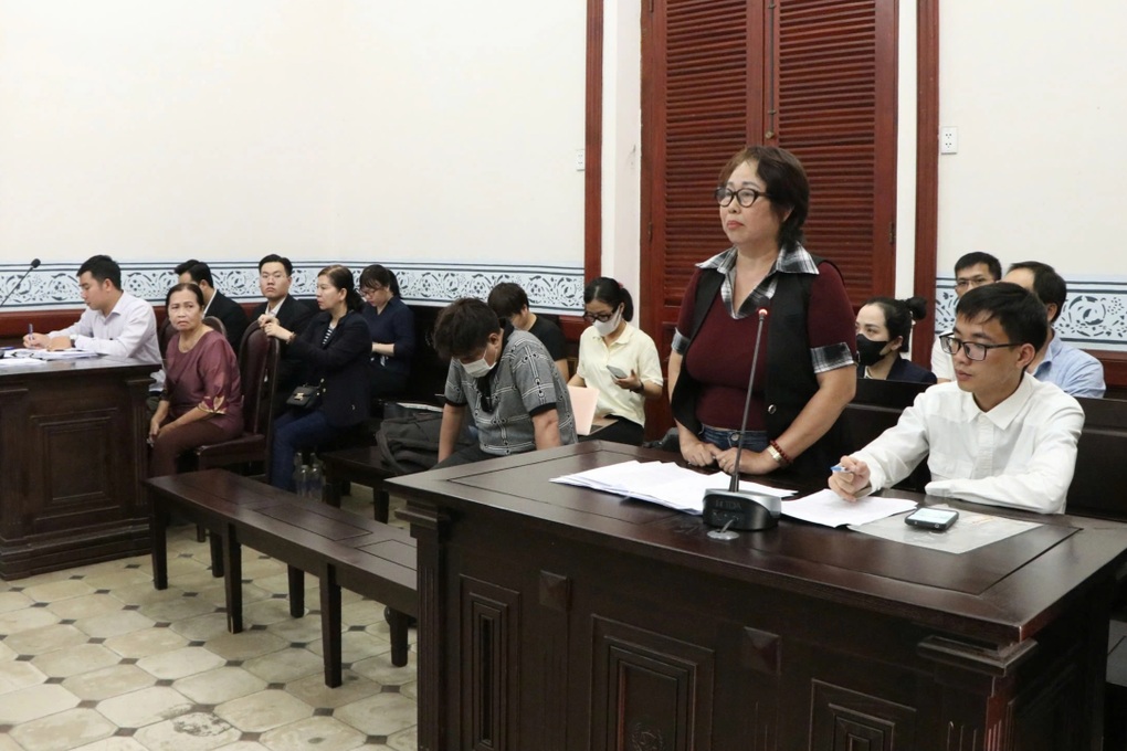 Mẹ cố diễn viên Đức Tiến rút yêu cầu chia nhà 22 tỷ đồng ở Mỹ - 1 Mẹ cố diễn viên Đức Tiến rút yêu cầu chia nhà 22 tỷ đồng ở Mỹ - 1