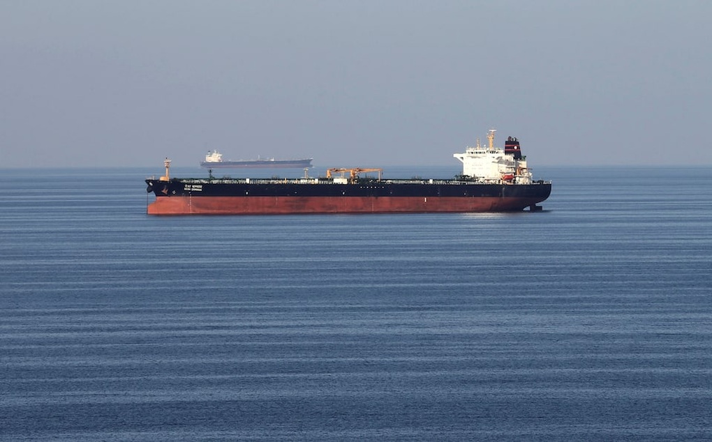 Nghị sĩ Iran cảnh báo kịch bản phong tỏa eo biển huyết mạch Hormuz - 1 Nghị sĩ Iran cảnh báo kịch bản phong tỏa eo biển huyết mạch Hormuz - 1