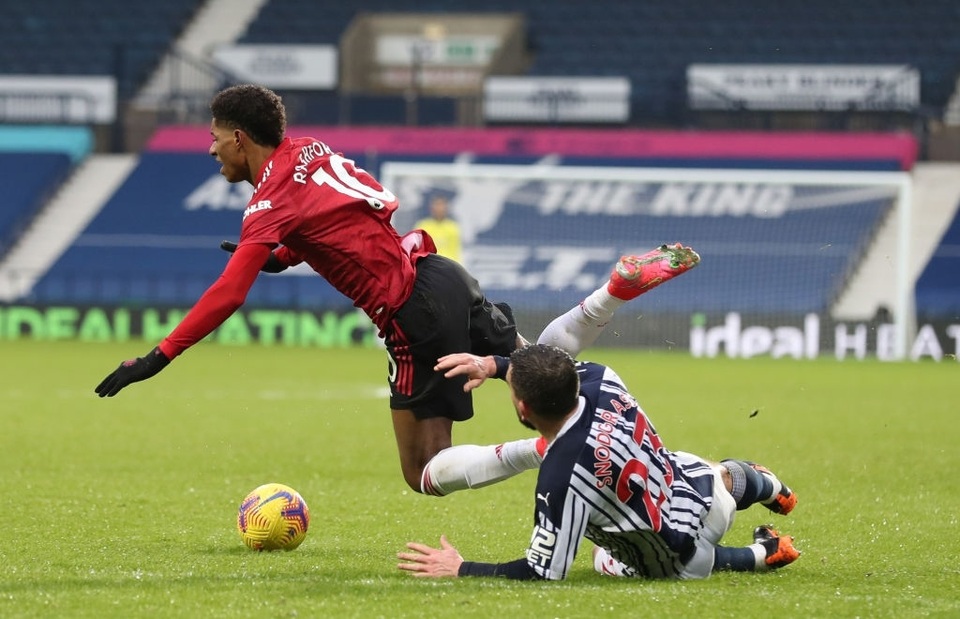 West Brom 1-1 Man Utd: Một điểm thất vọng của Quỷ đỏ - 3 West Brom 1-1 Man Utd: Một điểm thất vọng của Quỷ đỏ - 3