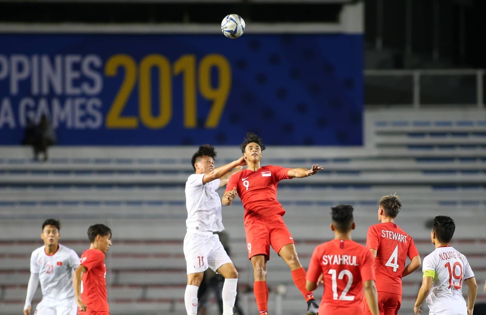 U22 Việt Nam 1-0 U22 Singapore: Đức Chinh ghi bàn quý giá - 18 U22 Việt Nam 1-0 U22 Singapore: Đức Chinh ghi bàn quý giá - 18
