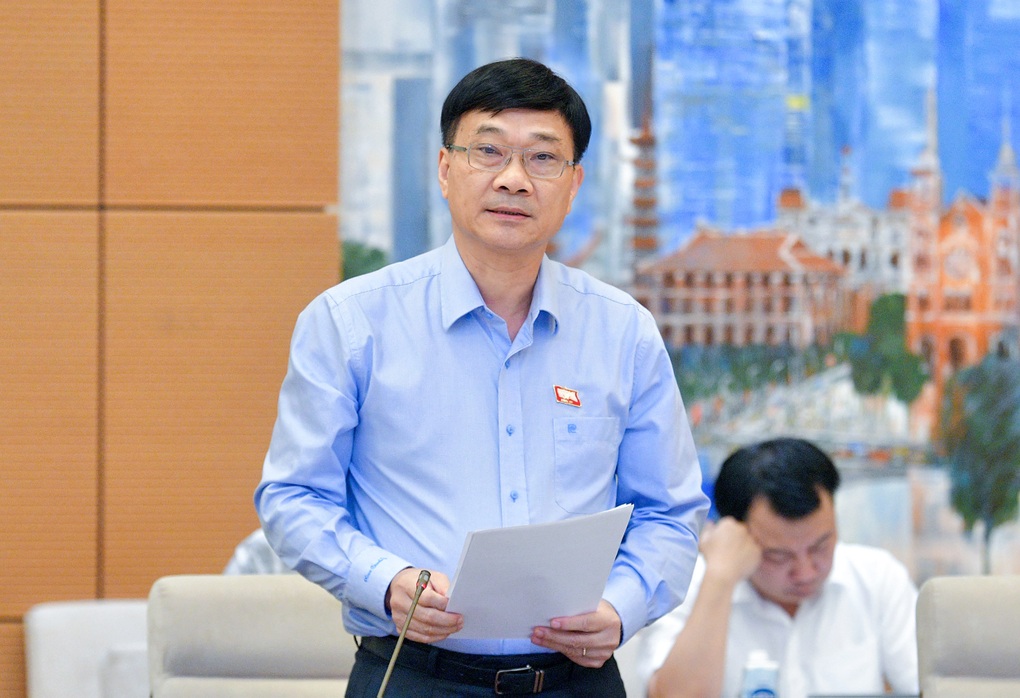 Chủ tịch Quốc hội: Làm sao ngăn ngừa người người, nhà nhà kinh doanh BĐS - 1 Chủ tịch Quốc hội: Làm sao ngăn ngừa người người, nhà nhà kinh doanh BĐS - 1