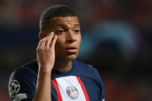 Mbappe ra yêu sách mới, khiến PSG lo ngay ngáy