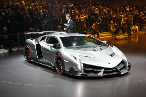Veneno - Cột mốc nửa thế kỷ của Lamborghini