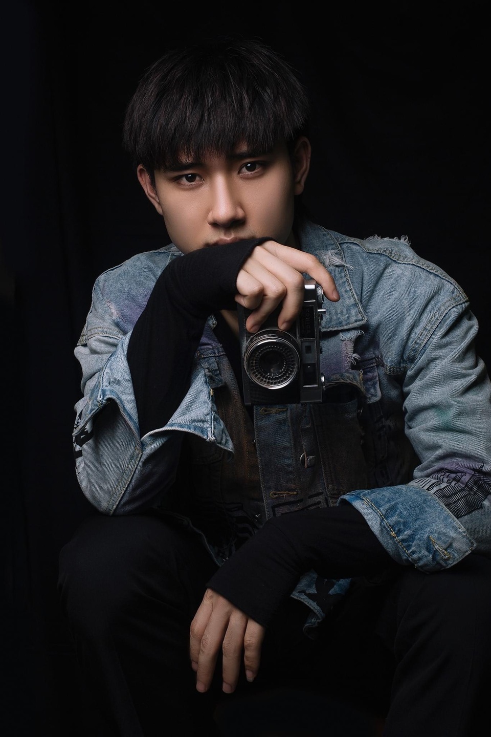 Được chụp hình tại bể bơi, nam sinh Hải Dương bỗng nổi như cồn - 10 Được chụp hình tại bể bơi, nam sinh Hải Dương bỗng nổi như cồn - 10