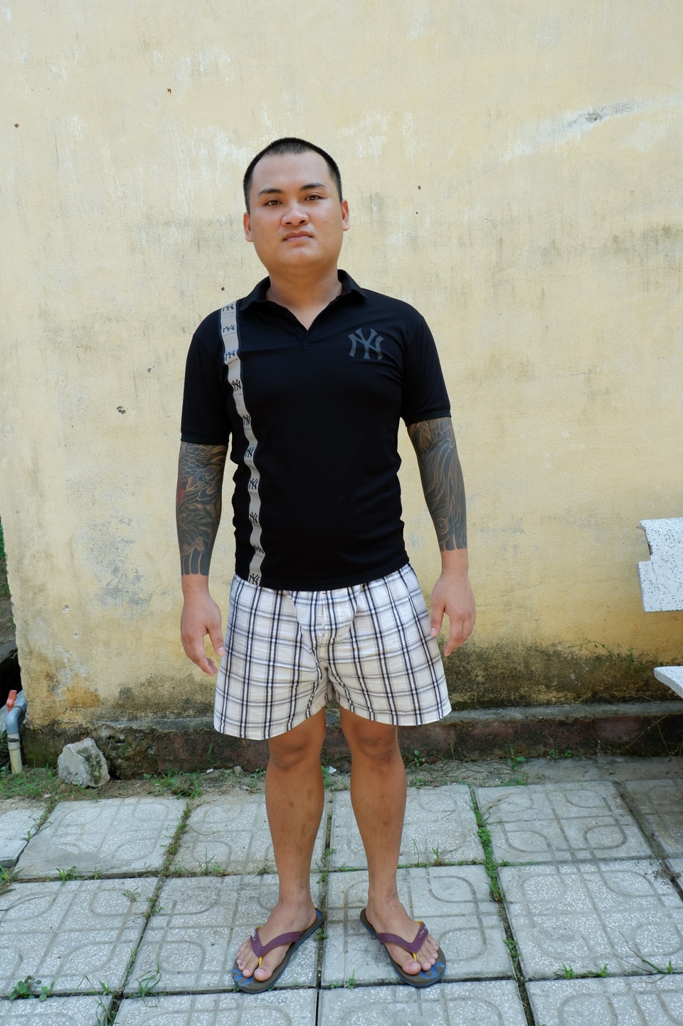 Thua bac bị xiet xe may nguoi dan ong tu tu Thua bac bị xiet xe may nguoi dan ong tu tu