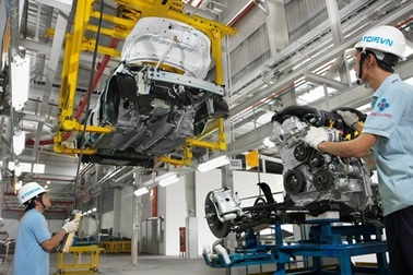 Ô tô Việt và nguy cơ tụt hậu trong thời đại xe điện